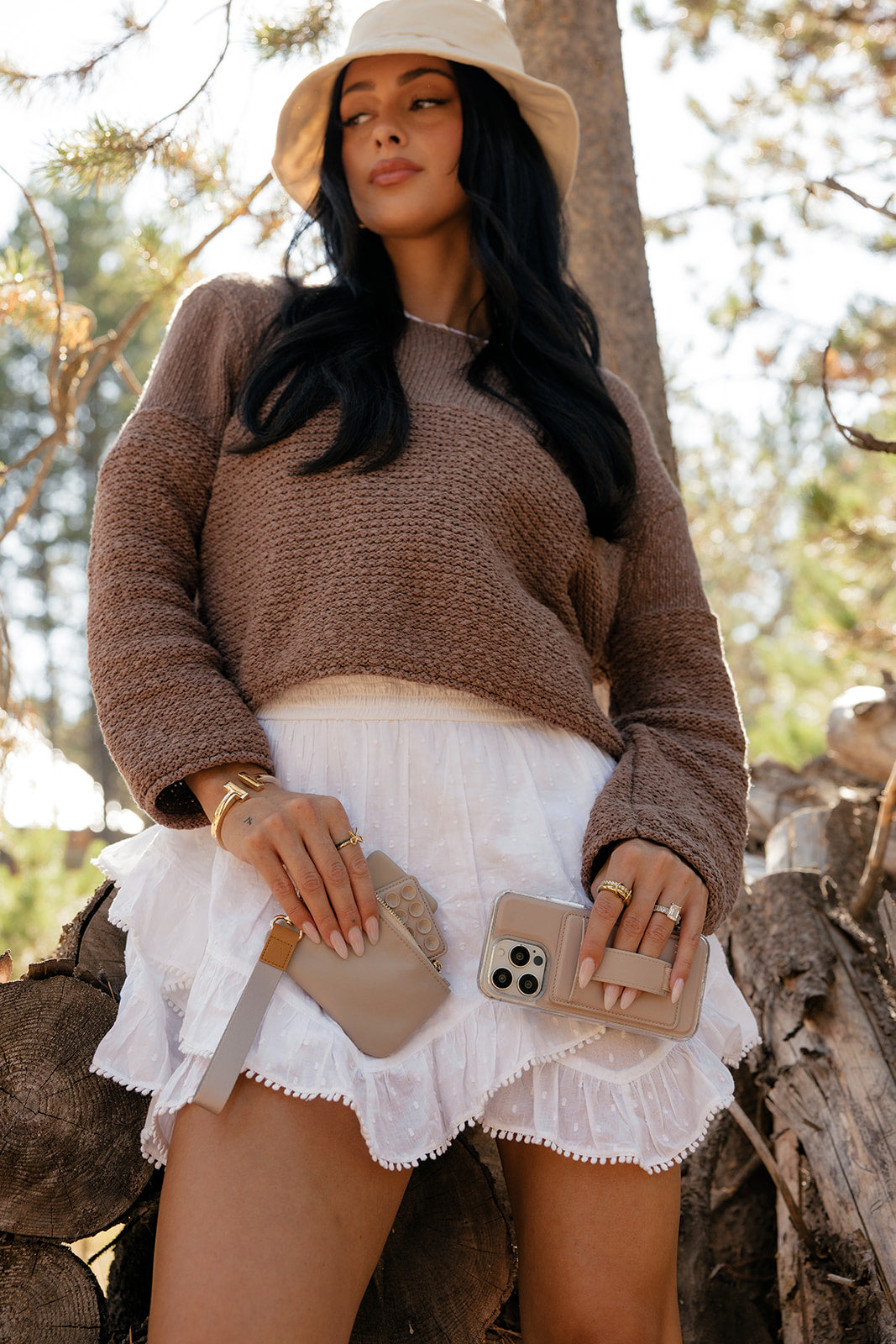 Almond Cream Zipper Pouch