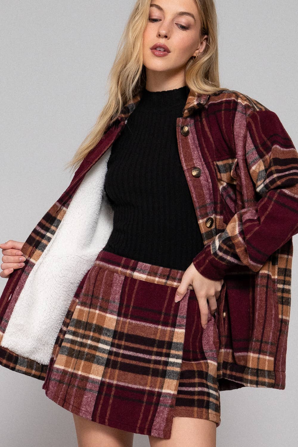 INNER FAUX FUR BRUSHED PLAID JACKET W/ POCKET